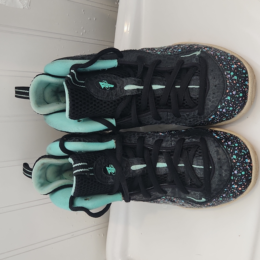 Nike Foamposite 2y